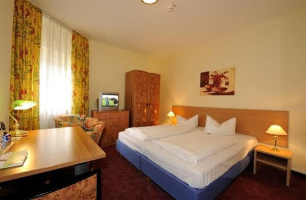 Rhein Neckar Hotel MHG Extérieur photo