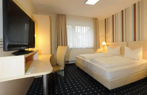 Rhein Neckar Hotel MHG Extérieur photo